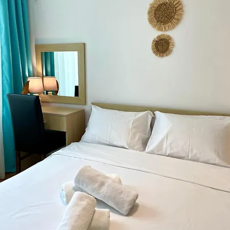 Apartment Budget First Sea Line Apt. Flora Pomorie